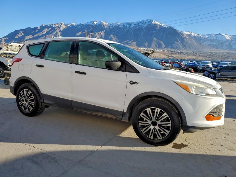 Photo 4 from auction – 2013 FORD ESCAPE with VIN 1FMCU0F7XDUD02217