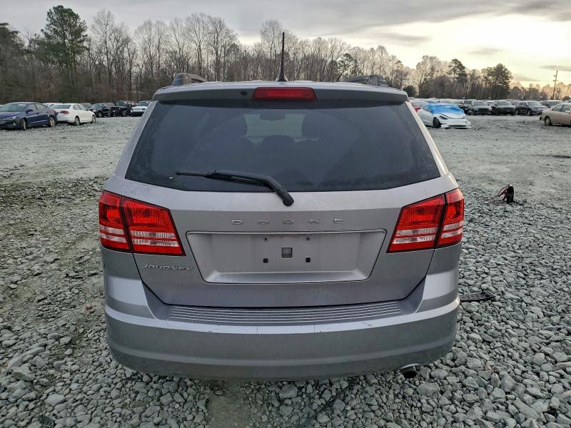 Фото 6 с аукциона – 2017 DODGE JOURNEY SE с VIN 3C4PDCAB6HT581555