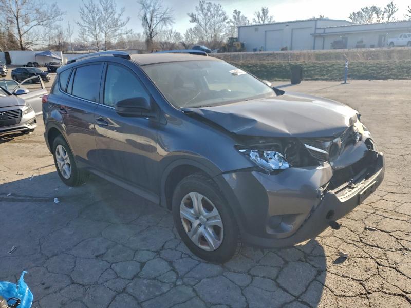 Photo 4 from auction – 2015 TOYOTA RAV4 LE with VIN JTMBFREV7FJ050736