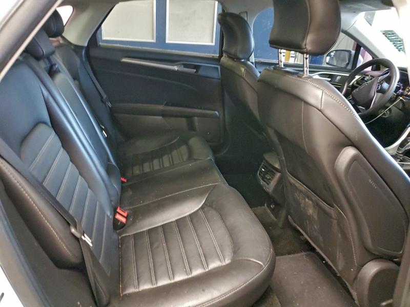 Photo 10 from auction – 2016 FORD FUSION SE with VIN 3FA6P0H75GR176677