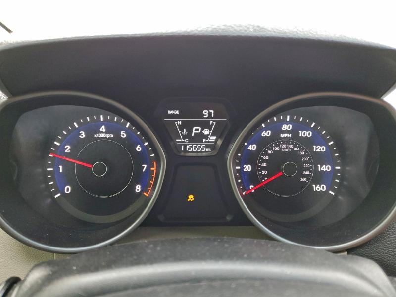 Photo 9 from auction – 2016 HYUNDAI ELANTRA SE with VIN 5NPDH4AE1GH684615