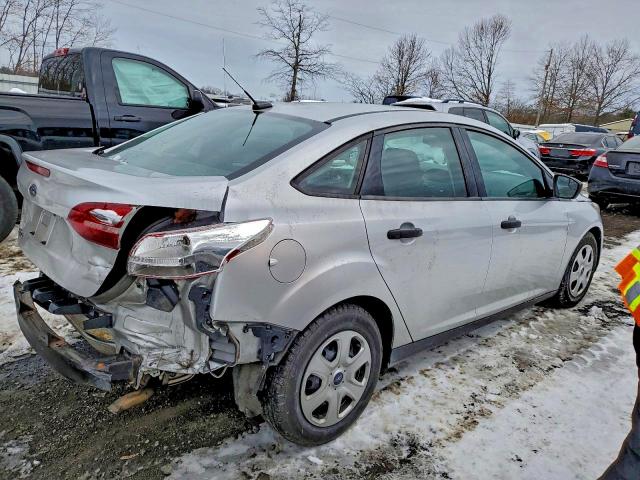 Photo 3 from auction – 2018 FORD FOCUS with VIN 1FADP3E26JL295748