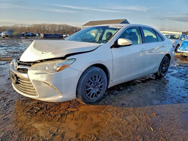 TOYOTA CAMRY LE 2015 with VIN 4T4BF1FK0FR466066 - Photo from auction