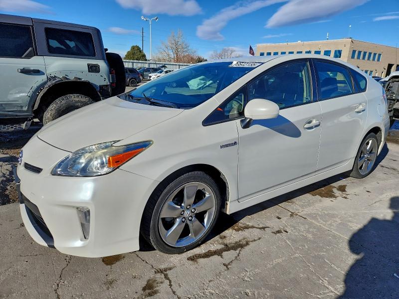 Фото 1 с аукциона – 2013 TOYOTA PRIUS с VIN JTDKN3DU9D1638191