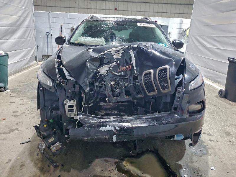 Photo 5 from auction – 2017 JEEP CHEROKEE L with VIN 1C4PJMCB7HW538543