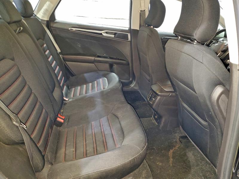 Photo 10 from auction – 2016 FORD FUSION SE with VIN 3FA6P0HD4GR318913