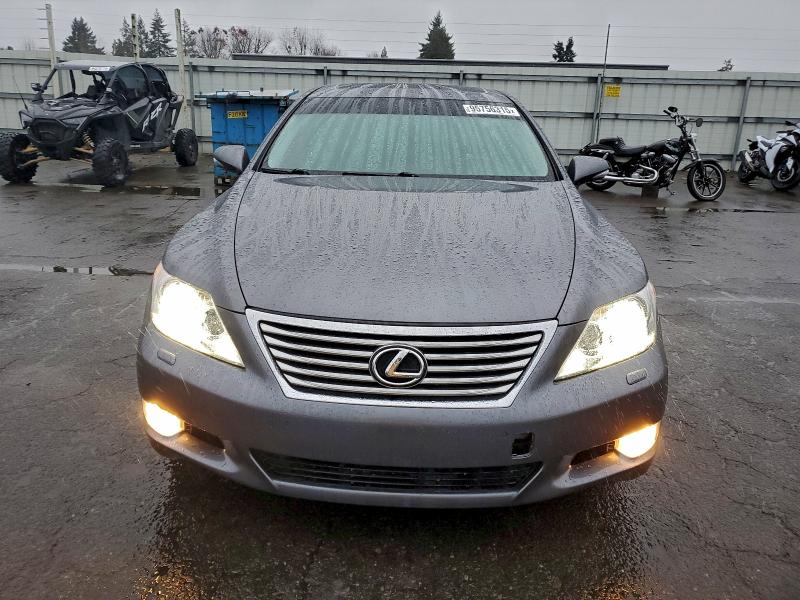 Photo 5 from auction – 2012 LEXUS LS 460 with VIN JTHBL5EF2C5111908