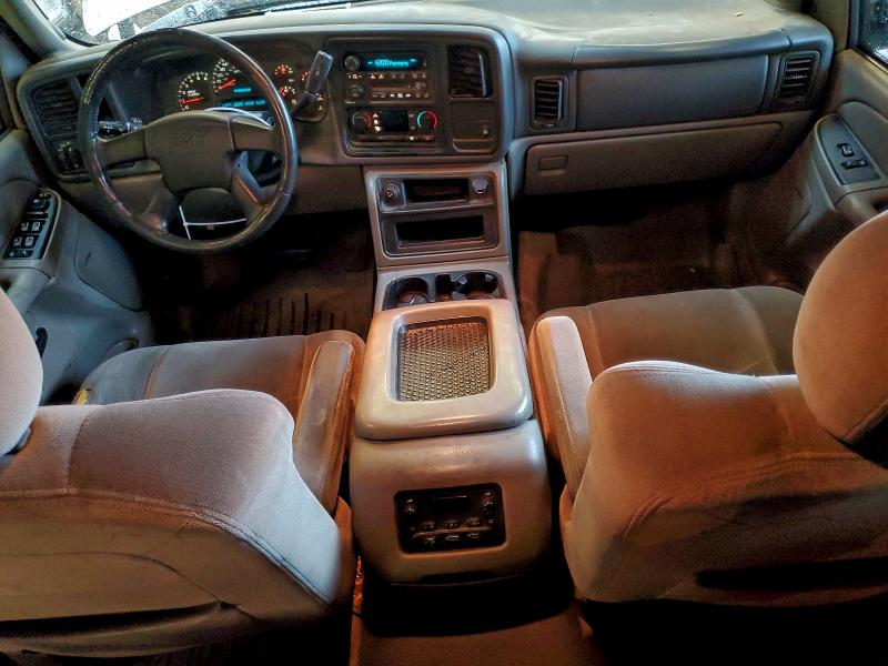 Photo 8 from auction – 2004 GMC YUKON with VIN 1GKEC13T24R282012