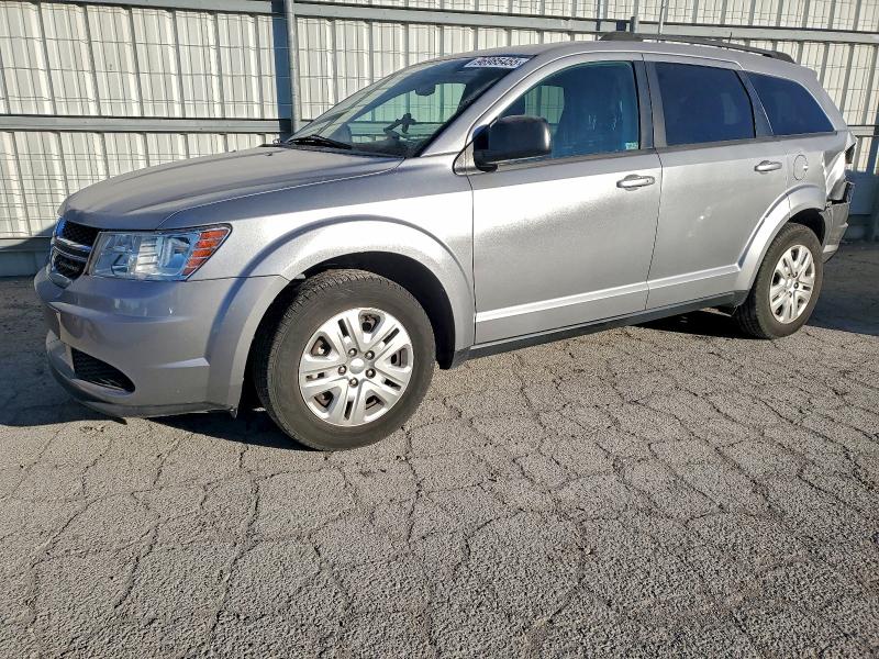 DODGE JOURNEY SE 2018 with VIN 3C4PDCAB7JT498397 - Photo from auction