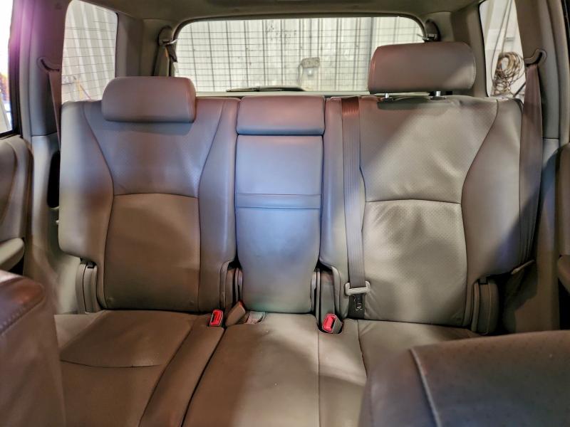 Photo 10 from auction – 2006 TOYOTA HIGHLANDER with VIN JTEEP21A560180262
