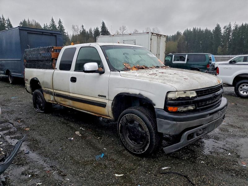 Photo 4 from auction – 2001 CHEVROLET SILVERADO with VIN 1GCEK19T91E146145