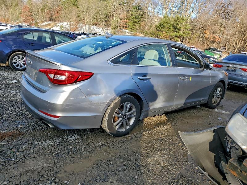 Photo 3 from auction – 2016 HYUNDAI SONATA SE with VIN 5NPE24AFXGH299469