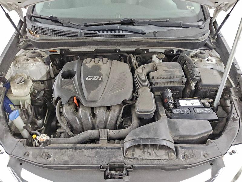 Photo 11 from auction – 2014 HYUNDAI SONATA GLS with VIN 5NPEB4AC2EH833034