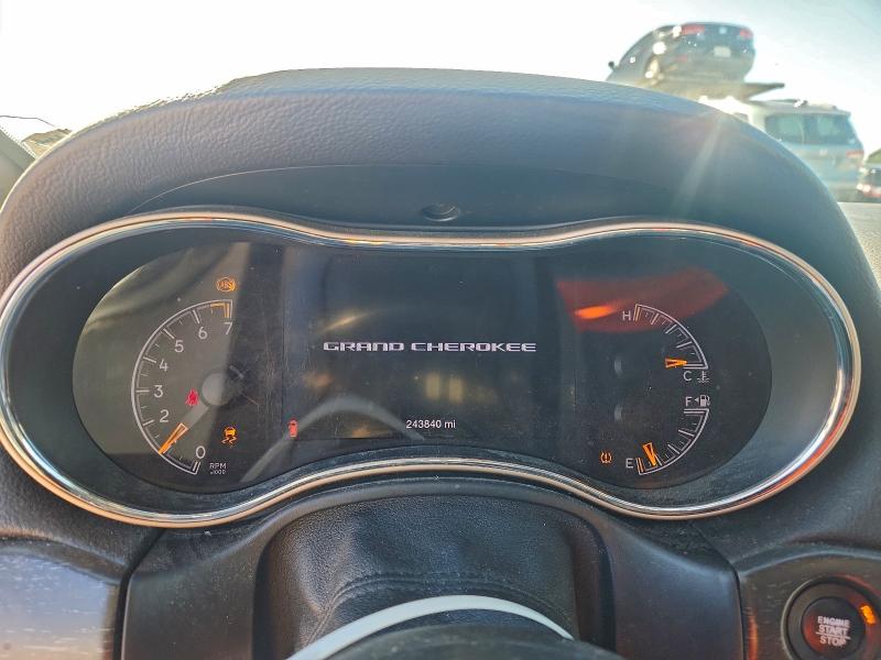 Photo 9 from auction – 2017 JEEP GRAND CHER with VIN 1C4RJEBG1HC765529