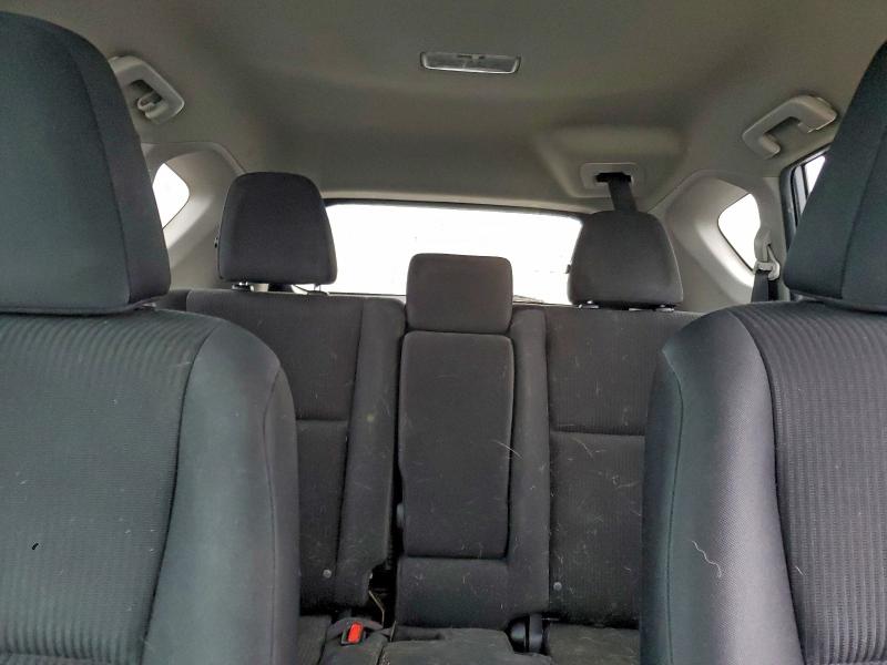 Photo 10 from auction – 2017 TOYOTA RAV4 LE with VIN 2T3BFREV0HW622976