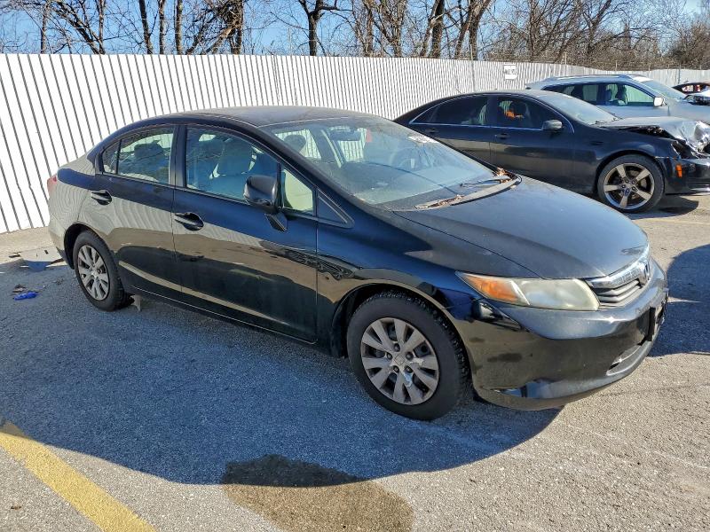 Photo 4 from auction – 2012 HONDA CIVIC LX with VIN 19XFB2F50CE101778