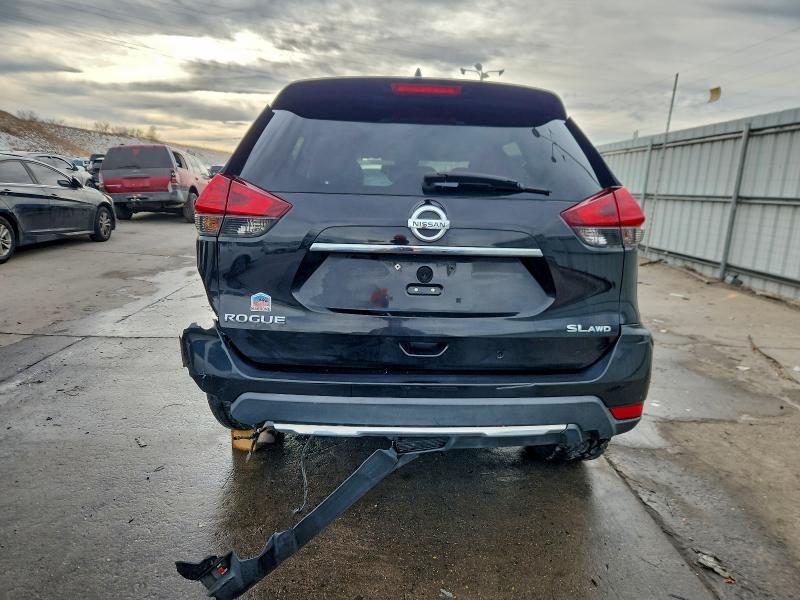 Photo 6 from auction – 2017 NISSAN ROGUE SV with VIN 5N1AT2MV7HC818490