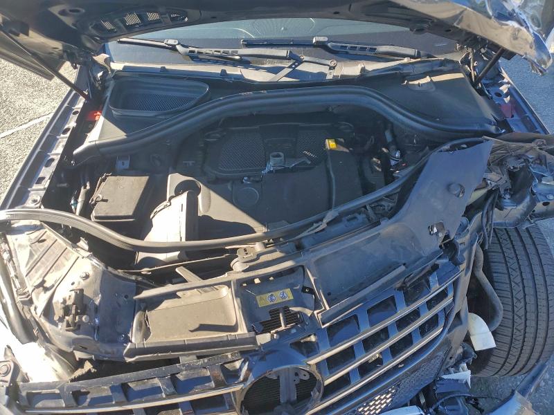 Photo 12 from auction – 2015 MERCEDES-BENZ ML with VIN 4JGDA5JB9FA518943