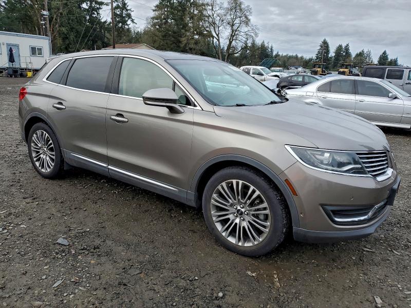 Photo 4 from auction – 2017 LINCOLN MKX RESERV with VIN 2LMPJ6LR5HBL34477