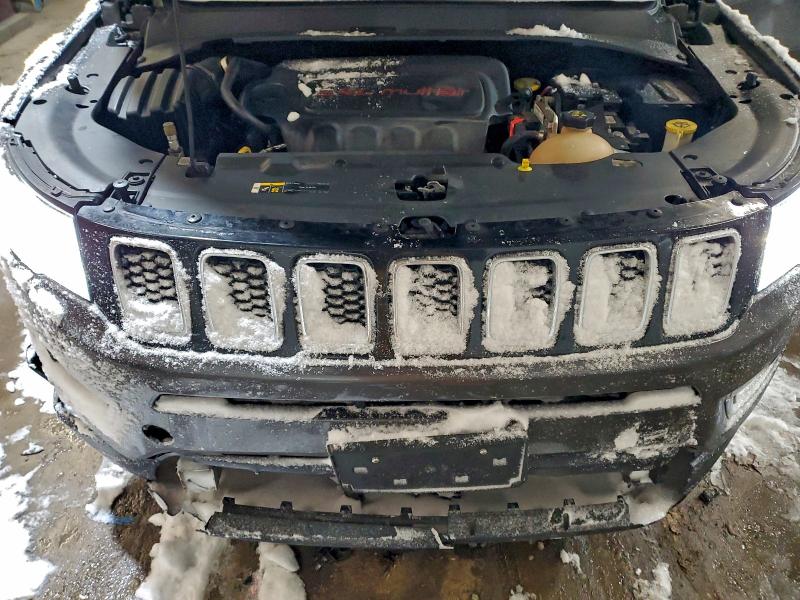 Photo 12 from auction – 2018 JEEP COMPASS LI with VIN 3C4NJDCB6JT401354