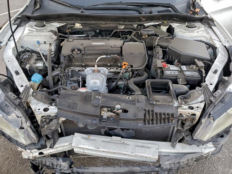 Photo 11 from auction – 2016 HONDA ACCORD with VIN 1HGCR2F32GA208905