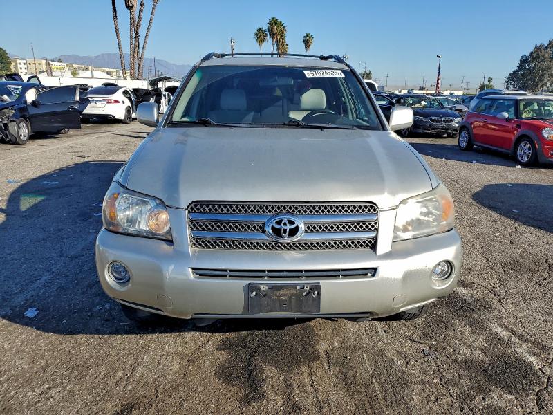 Photo 5 from auction – 2006 TOYOTA HIGHLANDER with VIN JTEDW21A460004625