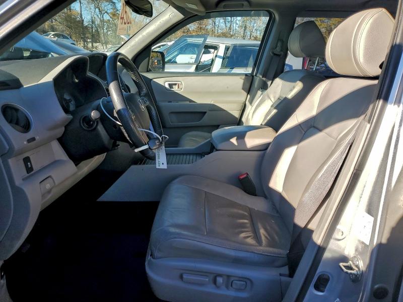 Photo 7 from auction – 2015 HONDA PILOT EXL with VIN 5FNYF3H57FB005421