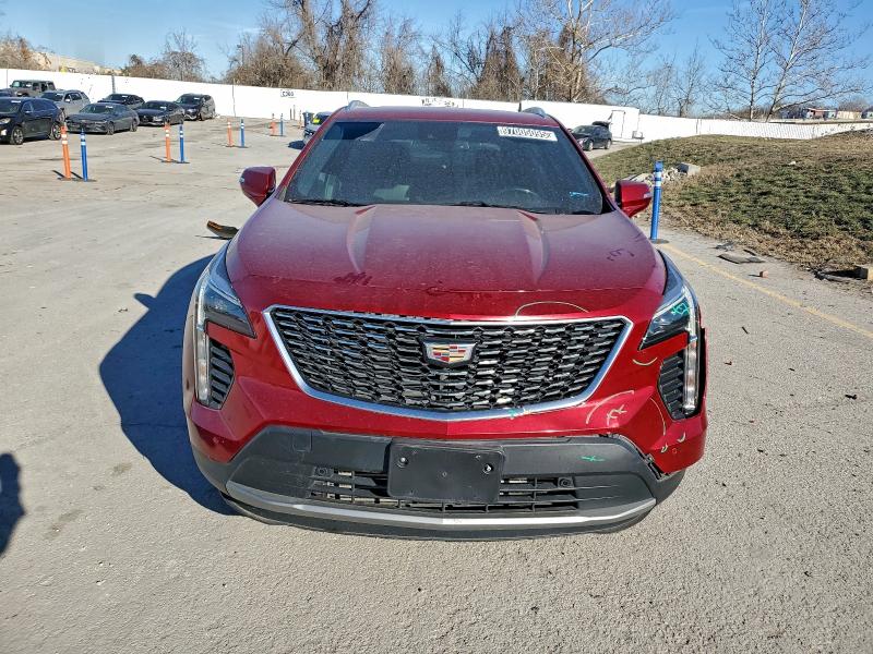 Photo 5 from auction – 2021 CADILLAC XT4 PREMIU with VIN 1GYFZCR44MF004945