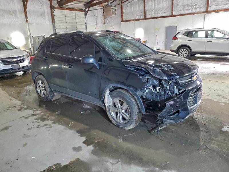 Photo 4 from auction – 2022 CHEVROLET TRAX 1LT with VIN KL7CJPSM0NB566283