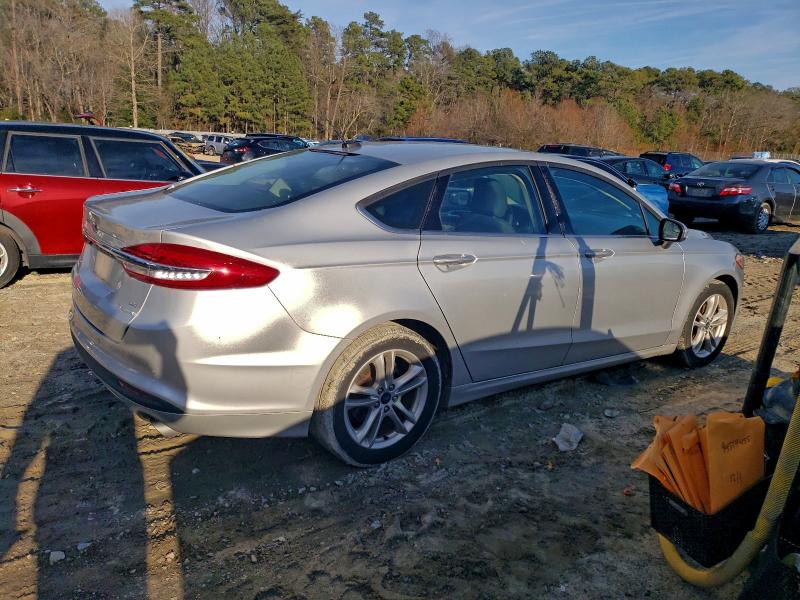 Photo 3 from auction – 2018 FORD FUSION with VIN 3FA6P0HD3JR265645