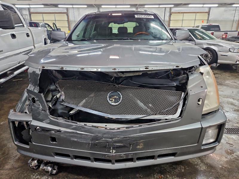 Photo 5 from auction – 2004 CADILLAC SRX with VIN 1GYDE63AX40124030