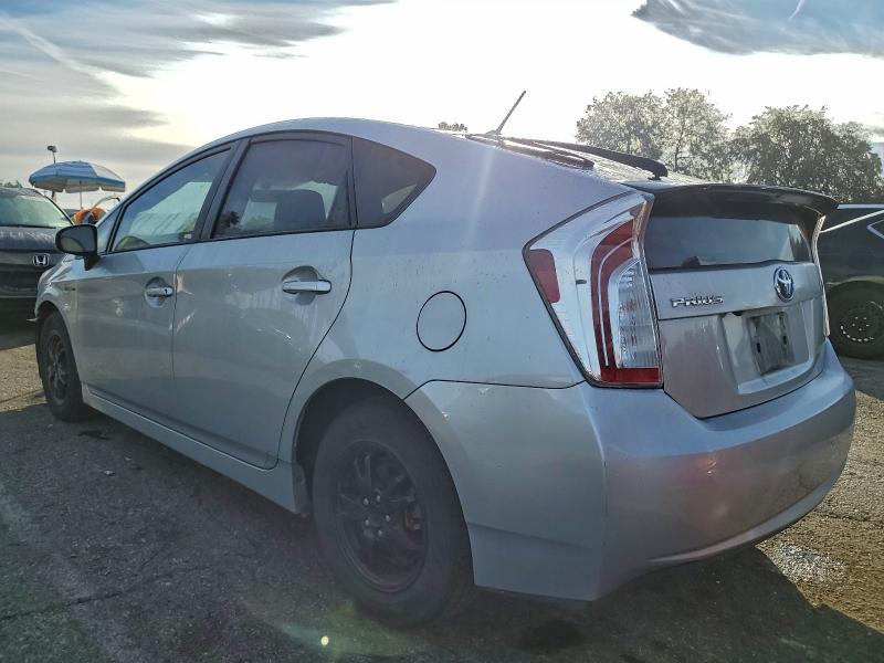 Photo 2 from auction – 2015 TOYOTA PRIUS with VIN JTDKN3DU0F1993382