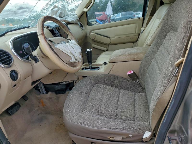 Photo 7 from auction – 2006 FORD EXPLORER X with VIN 1FMEU63E66ZA16935