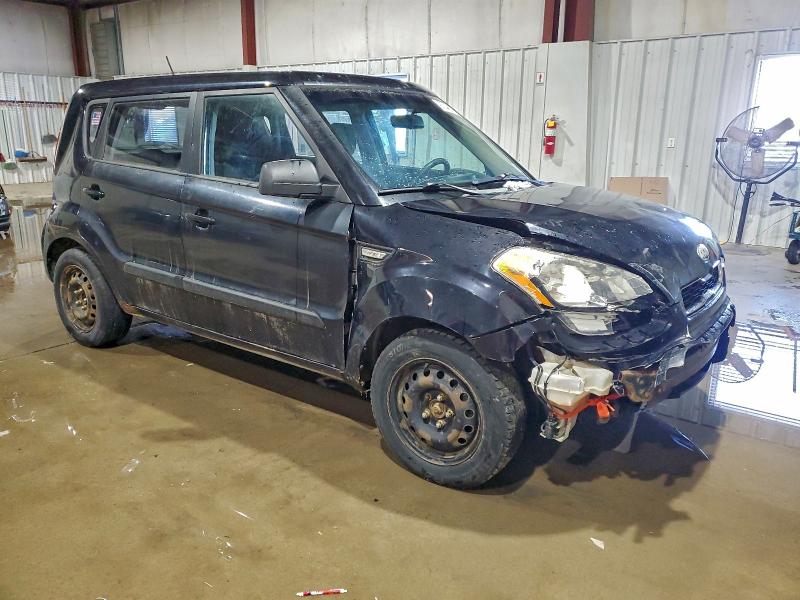 Foto 4 de la subasta – 2013 KIA SOUL con VIN KNDJT2A56D7633570