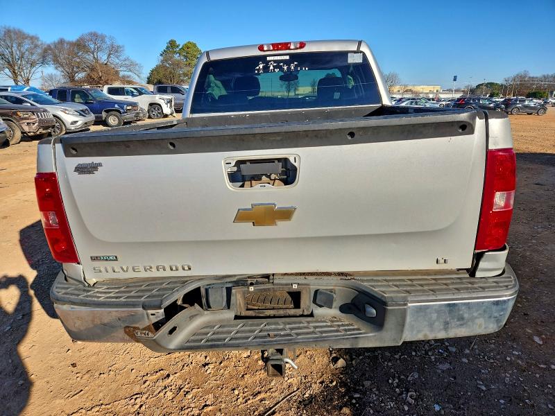 Photo 6 from auction – 2011 CHEVROLET SILVERADO with VIN 3GCPCSE03BG348321