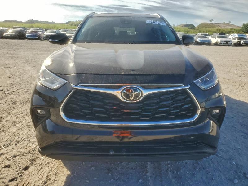 Photo 5 from auction – 2021 TOYOTA HIGHLANDER with VIN 5TDYZRAH2MS058485