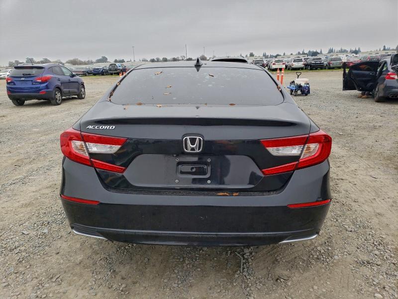 Photo 6 from auction – 2018 HONDA ACCORD with VIN 1HGCV1F13JA208486