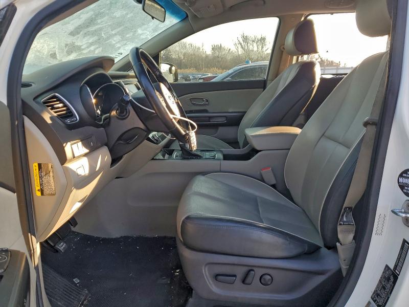 Photo 7 from auction – 2017 KIA SEDONA LX with VIN KNDMB5C18H6250155