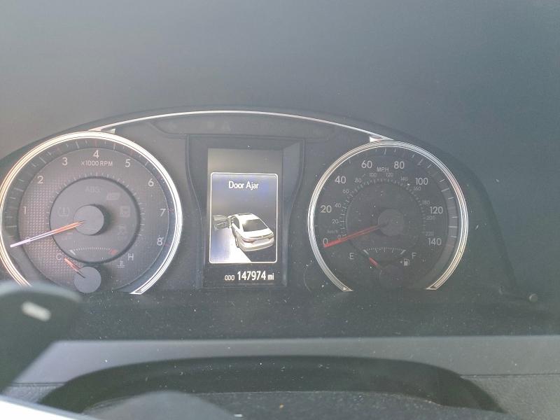 Photo 9 from auction – 2015 TOYOTA CAMRY LE with VIN 4T1BF1FK8FU880898