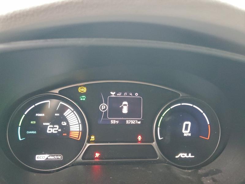 Photo 9 from auction – 2016 KIA SOUL EV + with VIN KNDJX3AE4G7012990