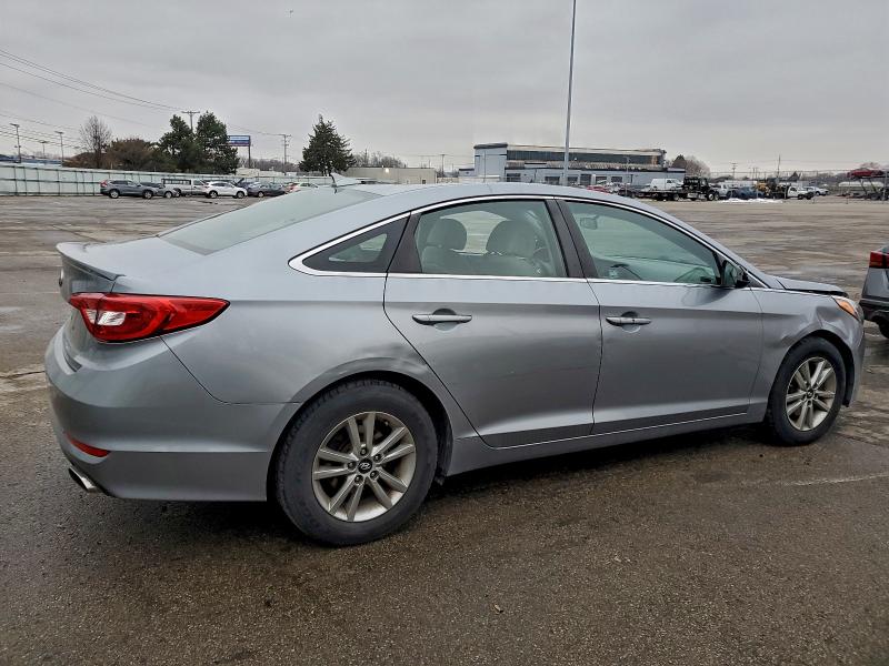 Photo 3 from auction – 2017 HYUNDAI SONATA with VIN 5NPE24AF8HH492737