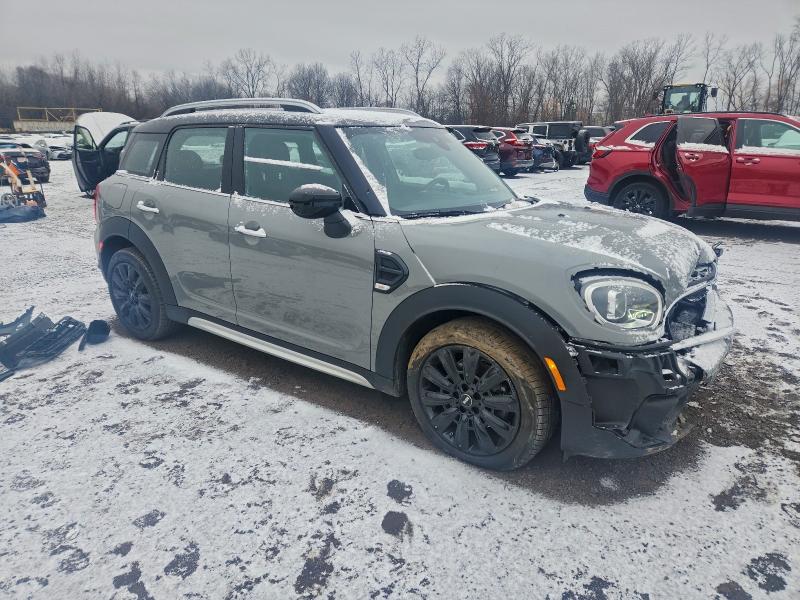 Photo 4 from auction – 2021 MINI COOPER COU with VIN WMZ23BR02M3M79265