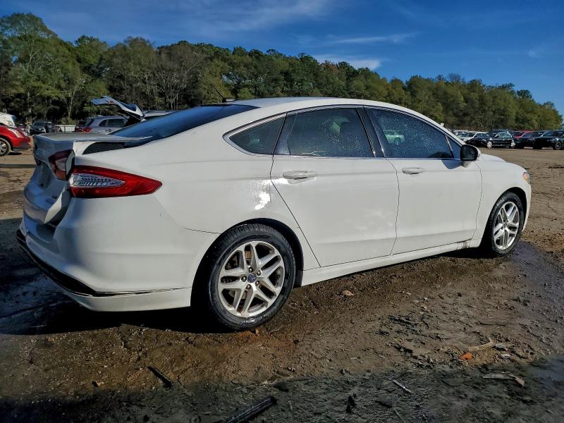 Photo 3 from auction – 2014 FORD FUSION SE with VIN 1FA6P0HD2E5403197