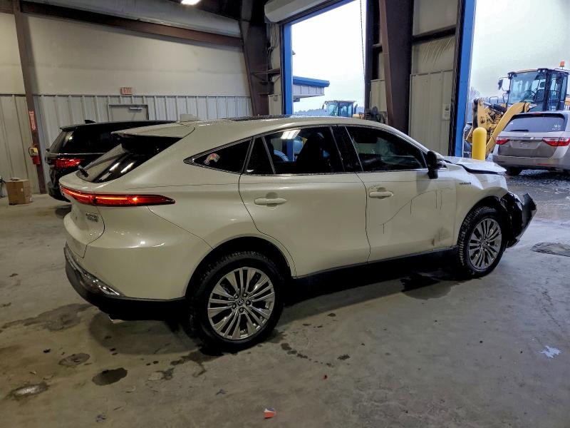 Photo 3 from auction – 2021 TOYOTA VENZA LE with VIN JTEAAAAH5MJ029131