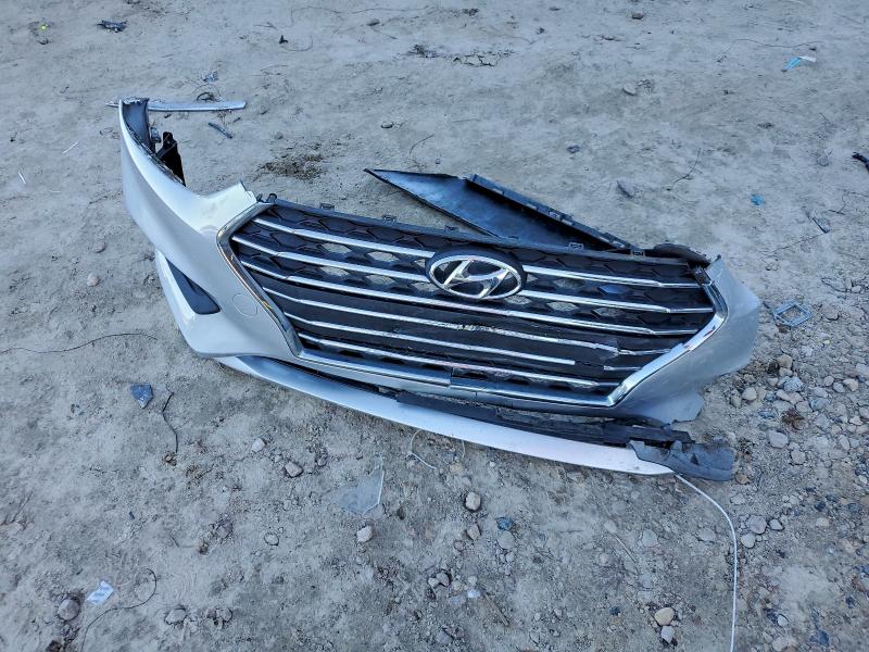 Photo 12 from auction – 2020 HYUNDAI ACCENT SE with VIN 3KPC24A64LE095868