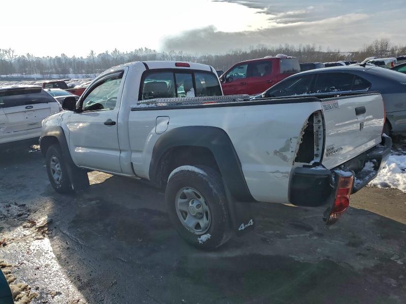 Photo 2 from auction – 2014 TOYOTA TACOMA with VIN 5TFPX4EN4EX021180