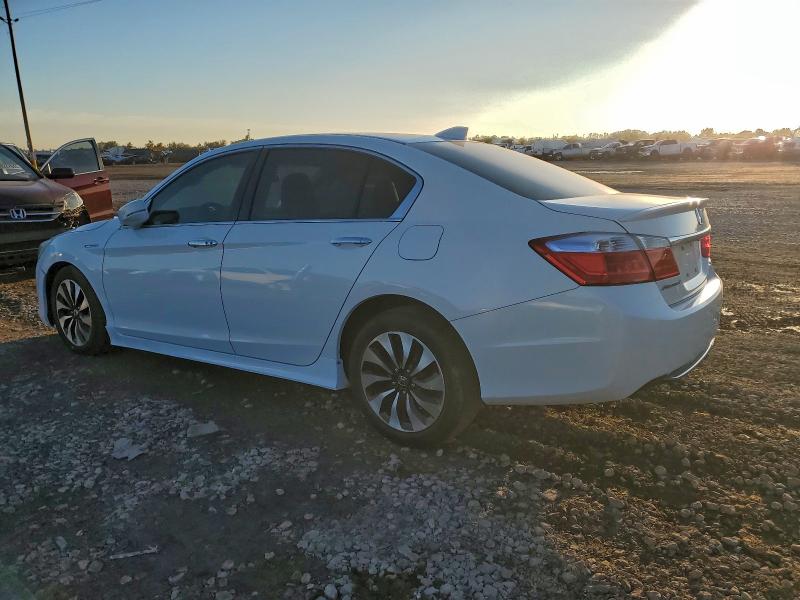 Photo 2 from auction – 2015 HONDA ACCORD TOU with VIN 1HGCR6F77FA002794