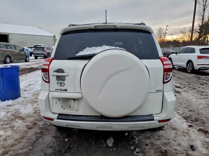 Photo 6 from auction – 2011 TOYOTA RAV4 with VIN 2T3BF4DVXBW176671