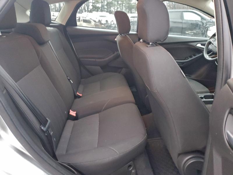 Photo 10 from auction – 2017 FORD FOCUS SE with VIN 1FADP3K20HL216041