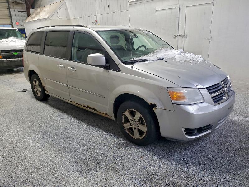 Photo 4 from auction – 2010 DODGE GRAND CARA with VIN 2D4RN5D12AR323551